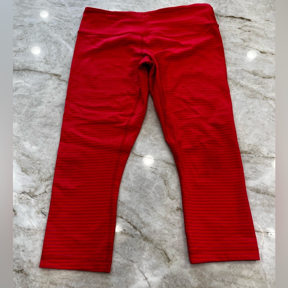 Lululemon Capri‎ Leggings Orange and Gray Stripe Size 8 Low Rise